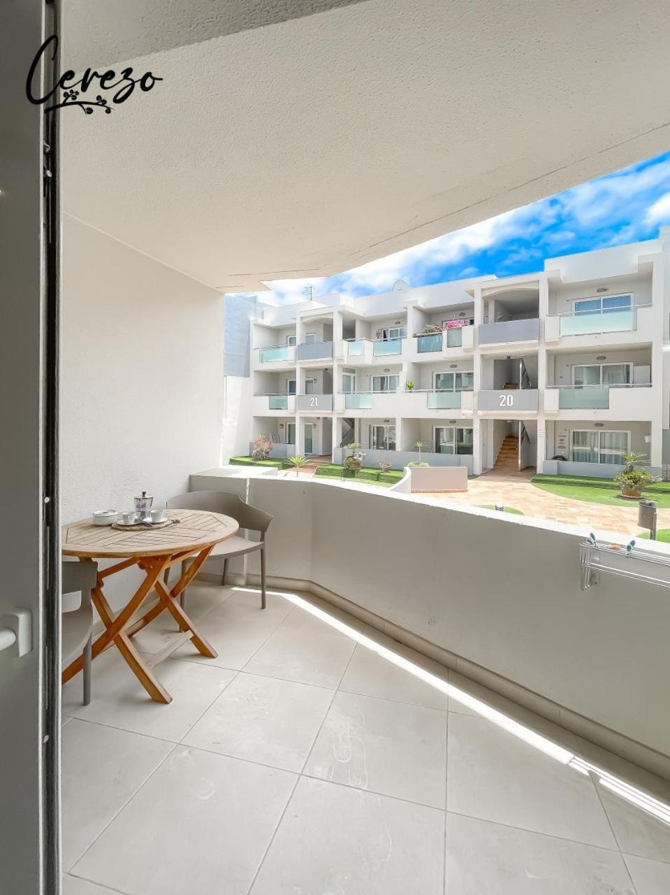 شقة B-Rent Corralejo Sun Cerezo Pool المظهر الخارجي الصورة